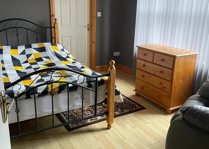 Simple * Ballina (Mayo)